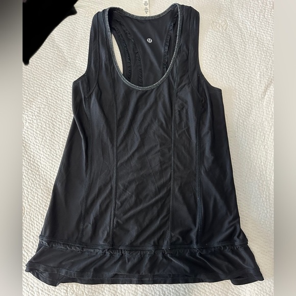 Lululemon Women’s Tank Top - Size 8 - Picture 9 of 10
